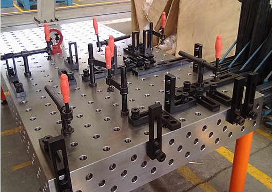 三维柔性焊接平板